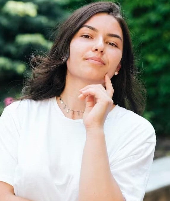 Sara M.